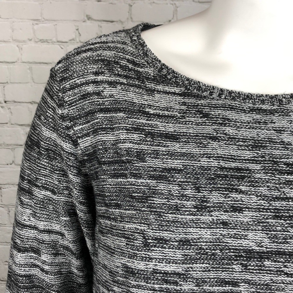 Style & Co Gray Ruffle Trim Sweater Plus Size 3X - Picture 5 of 5